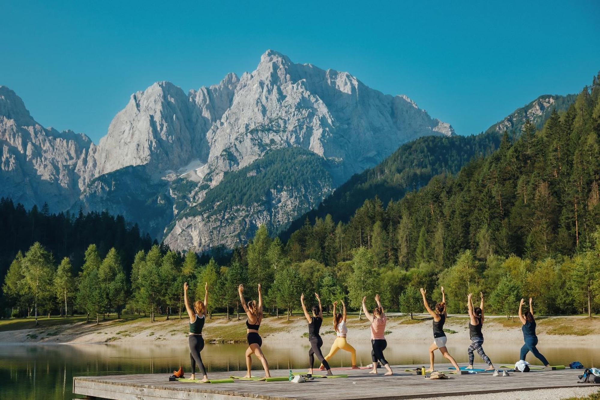 Jasna Chalet Resort クランスカゴーラ エクステリア 写真