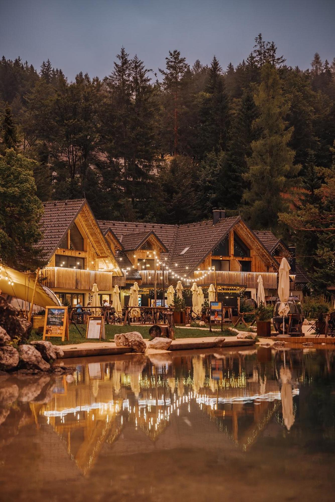 Jasna Chalet Resort クランスカゴーラ エクステリア 写真